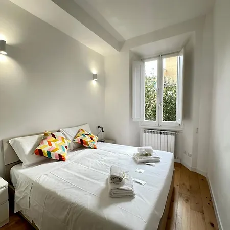 Luxury Peri Apartment Florence